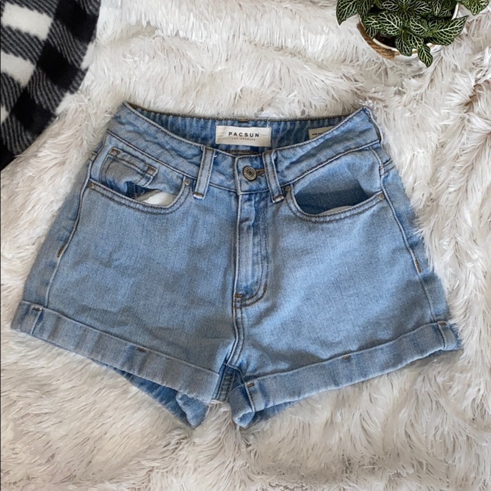 pacsun shorts 🦋